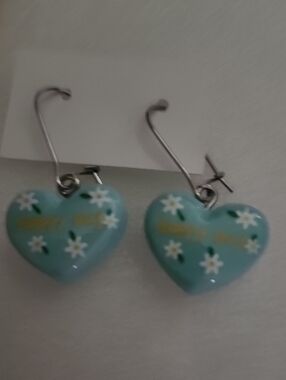 Hand Crafted Teal Heart Daisy Drop Earrings - Women Jewelry